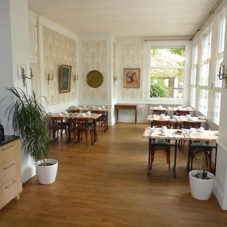 Hotel Des Thermes Bourbon-lʼArchambault Dış mekan fotoğraf