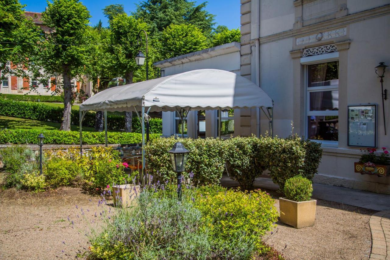 Hotel Des Thermes Bourbon-lʼArchambault Dış mekan fotoğraf